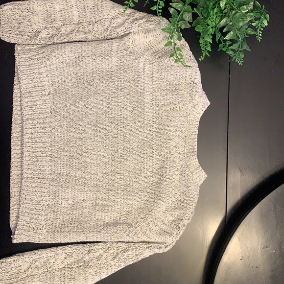 Copper Key little girls size medium black and white cable knit sweater - Picture 5 of 7